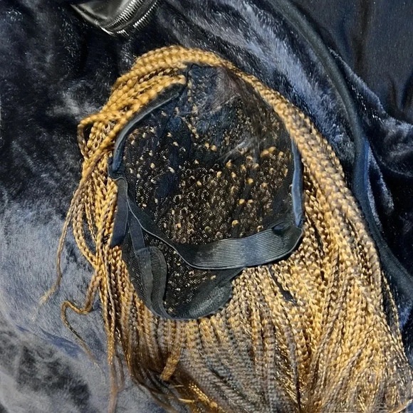 Braided wig  hair - Picture 8 of 8